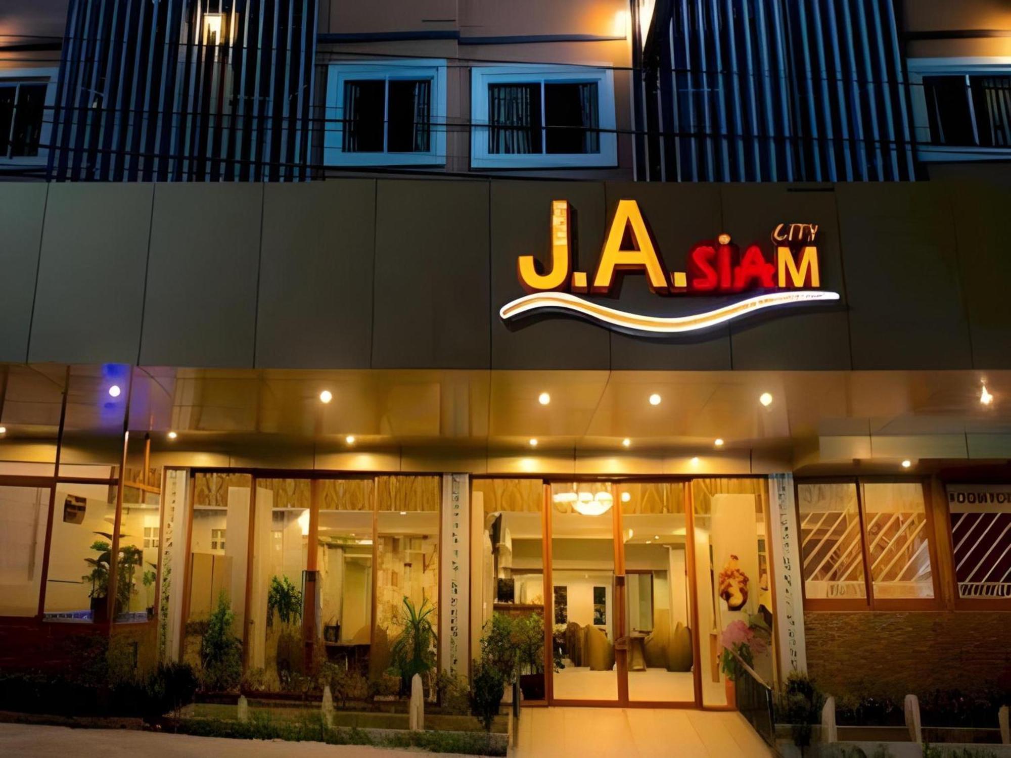 Collection O Ja Siam City Pattaya Εξωτερικό φωτογραφία